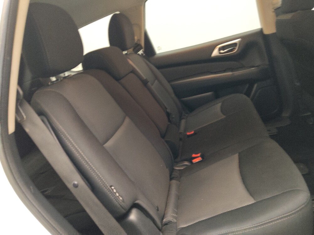2020 Nissan Pathfinder in Marietta, GA 30062 - 18143840 19