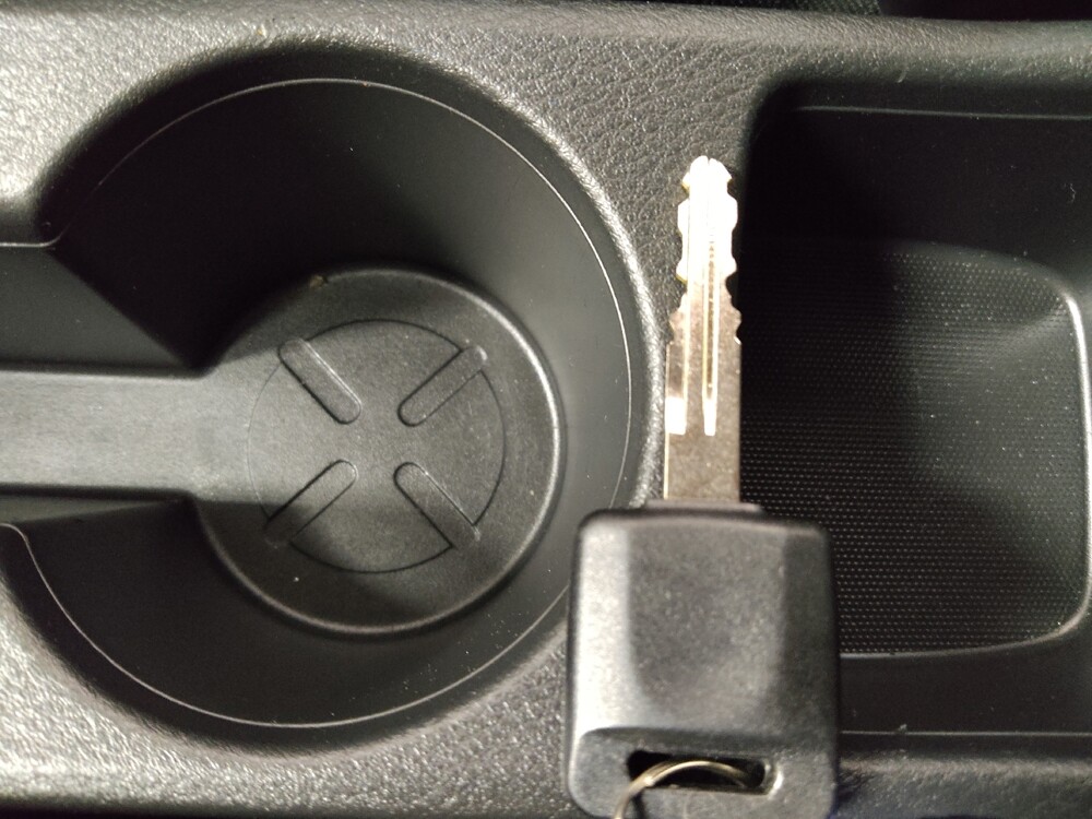 2024 Nissan Versa in Marietta, GA 30062 - 18143843 32