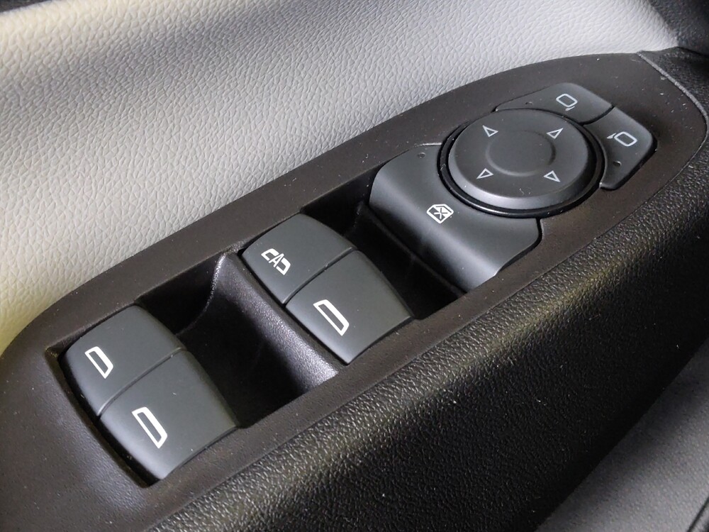 2019 Chevrolet Equinox in Round Rock, TX 78664 - 18143845 27