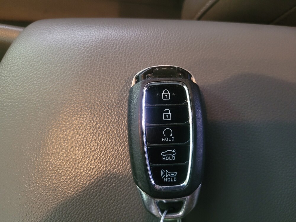2022 Hyundai Elantra in Birmingham, AL 35215 - 18143849 32