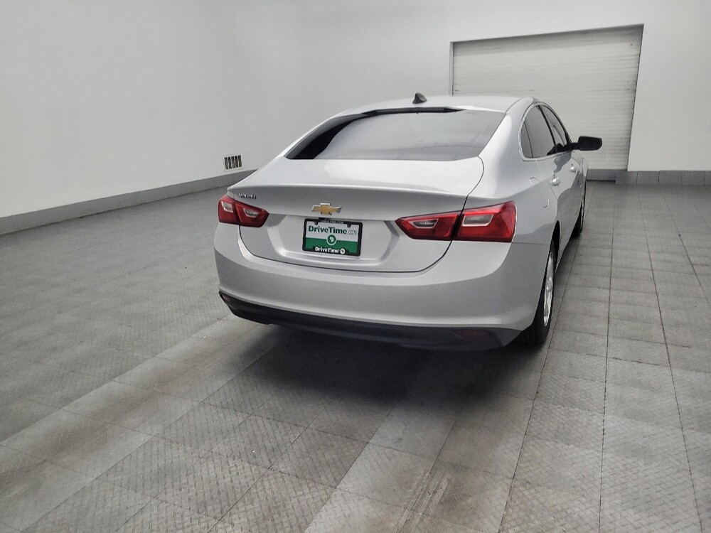 2018 Chevrolet Malibu in Stone Mountain, GA 30083 - 18143851 9