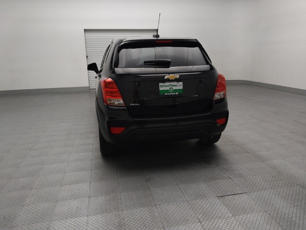2020 Chevrolet Trax in Fort Worth, TX 76116 - 18143863 6