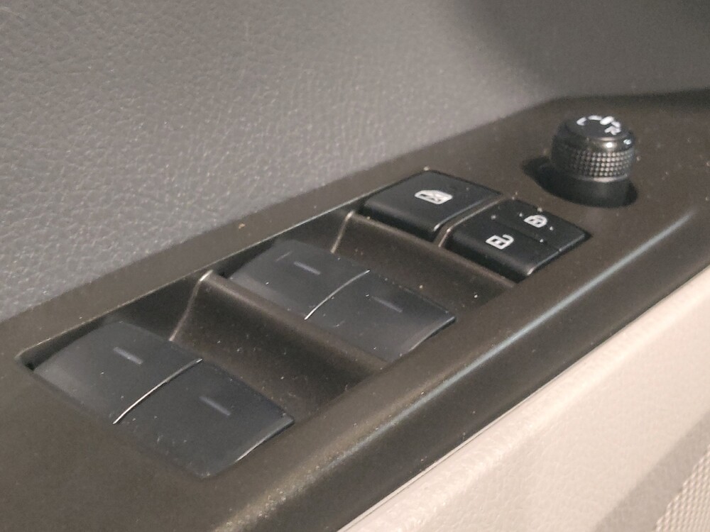 2023 Toyota Camry in Plano, TX 75074 - 18143865 27