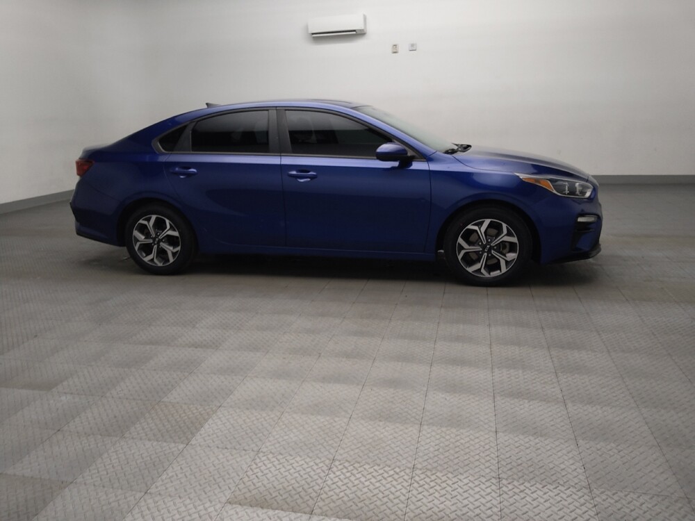 2019 Kia Forte in Plano, TX 75074 - 18143868 11