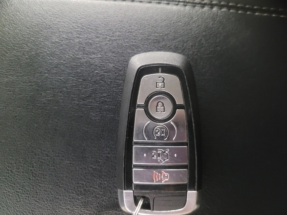 2018 Ford Edge in Stone Mountain, GA 30083 - 18143876 32