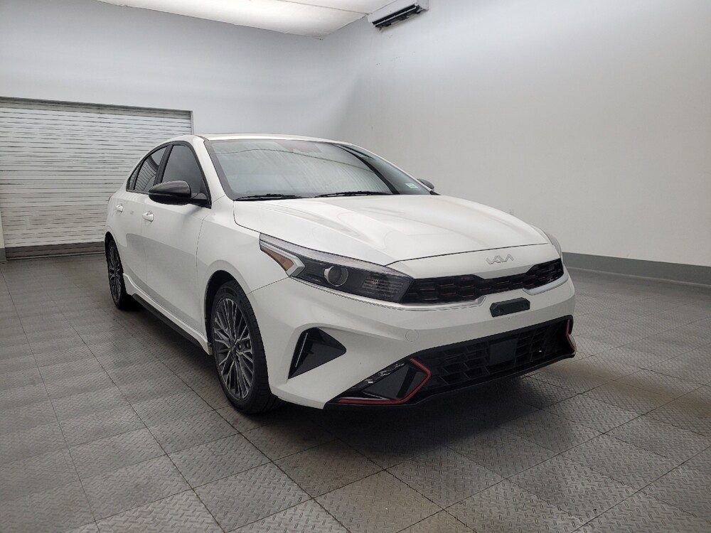 2023 Kia Forte in Phoenix, AZ 85015 - 18143880 13