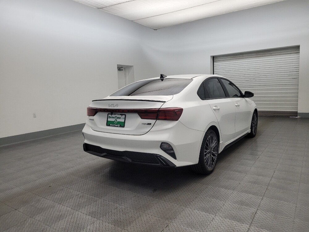 2023 Kia Forte in Phoenix, AZ 85015 - 18143880 9