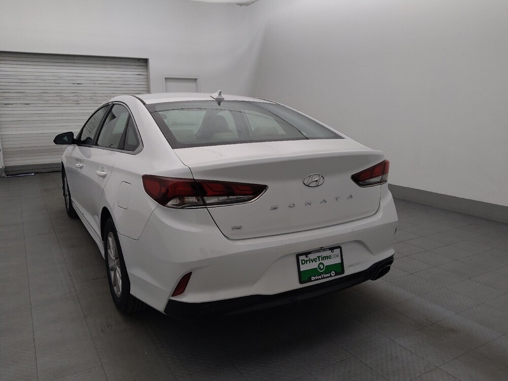 2018 Hyundai Sonata in Clearwater, FL 33764 - 18143890 5