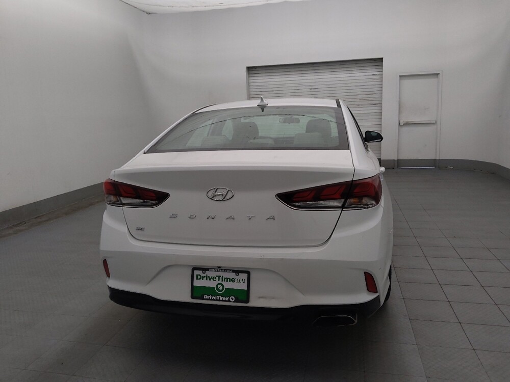 2018 Hyundai Sonata in Clearwater, FL 33764 - 18143890 7
