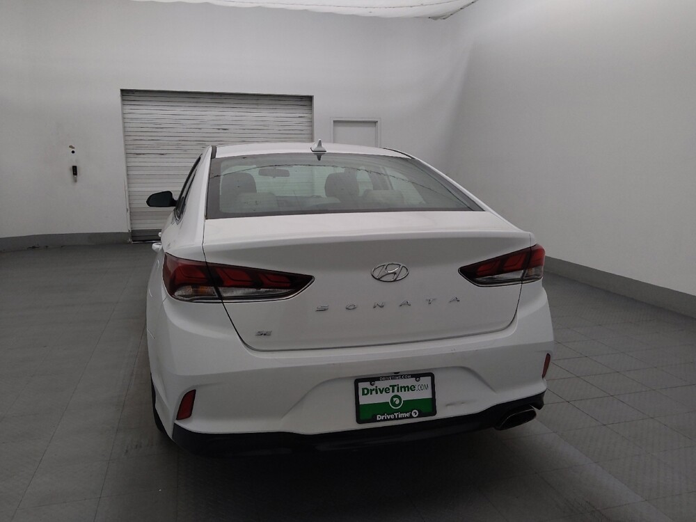 2018 Hyundai Sonata in Clearwater, FL 33764 - 18143890 6