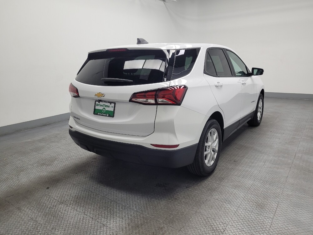 2023 Chevrolet Equinox in Las Vegas, NV 89104 - 18143892 9