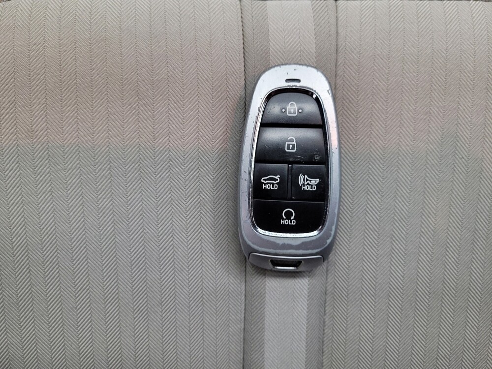 2023 Hyundai Sonata in Las Vegas, NV 89104 - 18143895 32