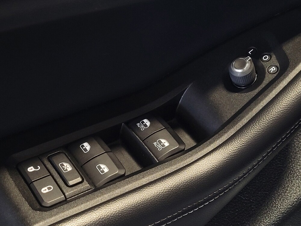 2021 Jeep Grand Cherokee L in Kissimmee, FL 34744 - 18143900 27