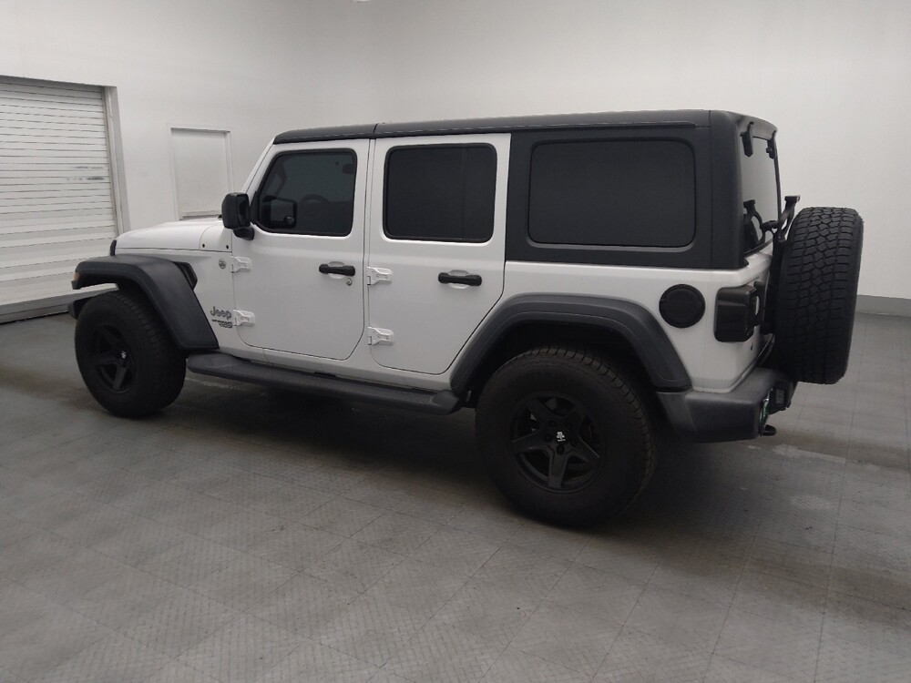2018 Jeep Wrangler in Kissimmee, FL 34744 - 18143902 3