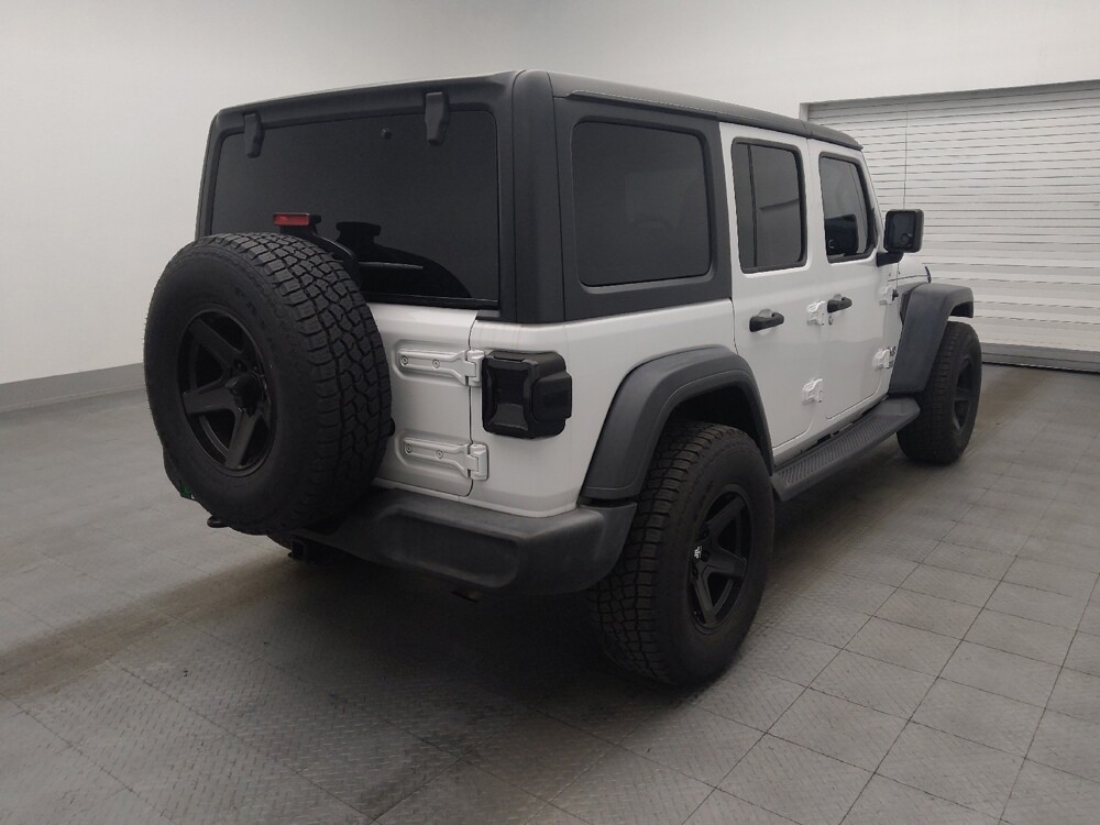 2018 Jeep Wrangler in Kissimmee, FL 34744 - 18143902 9