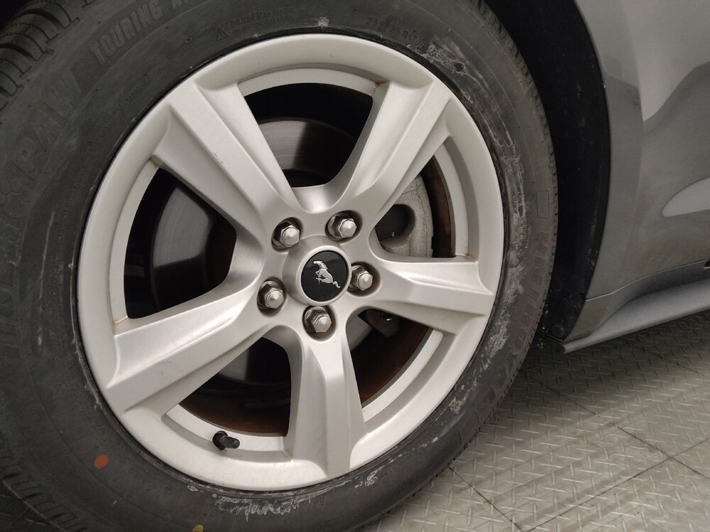 2017 Ford Mustang in Salem, VA 24153 - 18143907 31