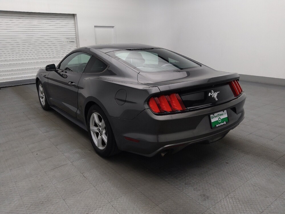 2017 Ford Mustang in Salem, VA 24153 - 18143907 5