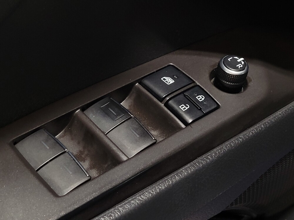 2021 Toyota Camry in Mobile, AL 36606 - 18143908 27