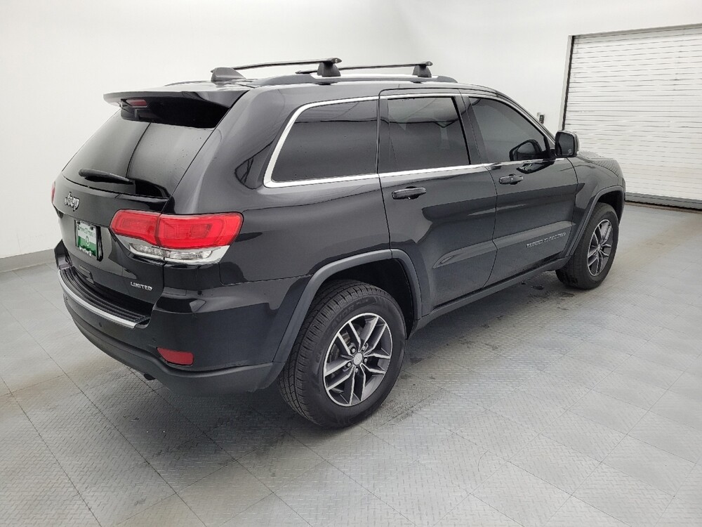 2017 Jeep Grand Cherokee in Columbia, SC 29210 - 18143941 10