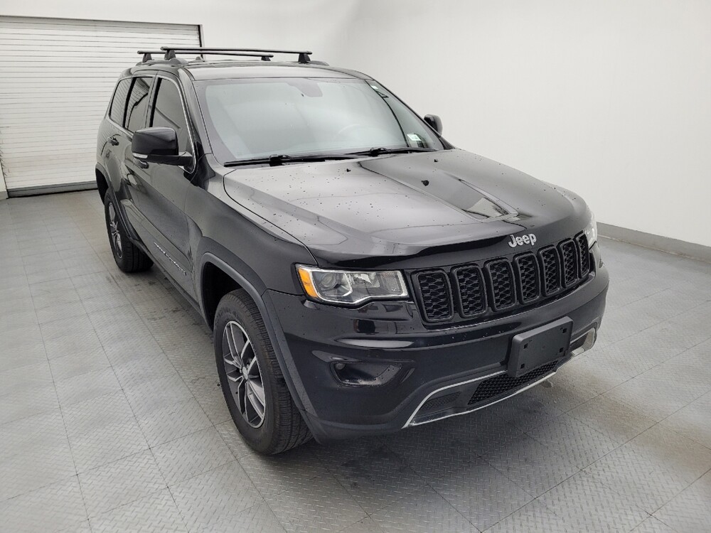 2017 Jeep Grand Cherokee in Columbia, SC 29210 - 18143941 13
