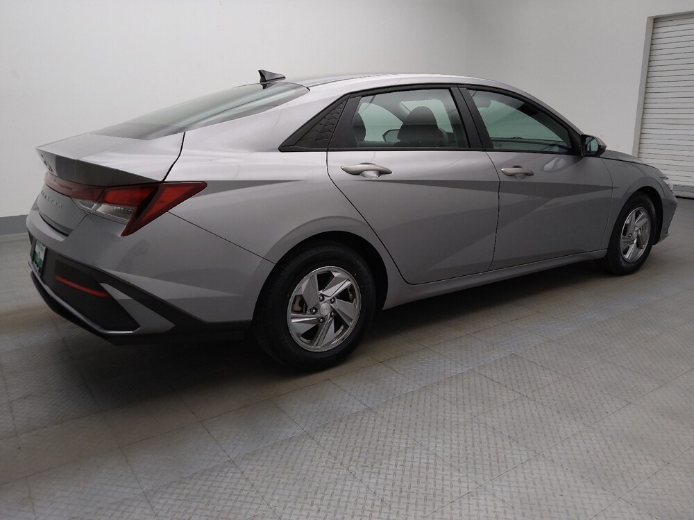 2025 Hyundai Elantra in Denver, CO 80012 - 18143948 10