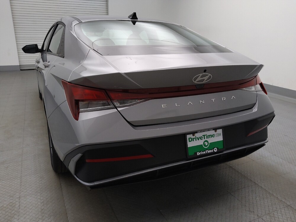 2025 Hyundai Elantra in Denver, CO 80012 - 18143948 6