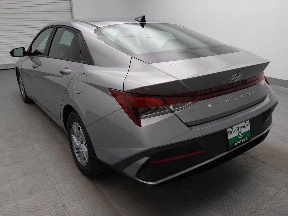 2025 Hyundai Elantra in Denver, CO 80012 - 18143948 5