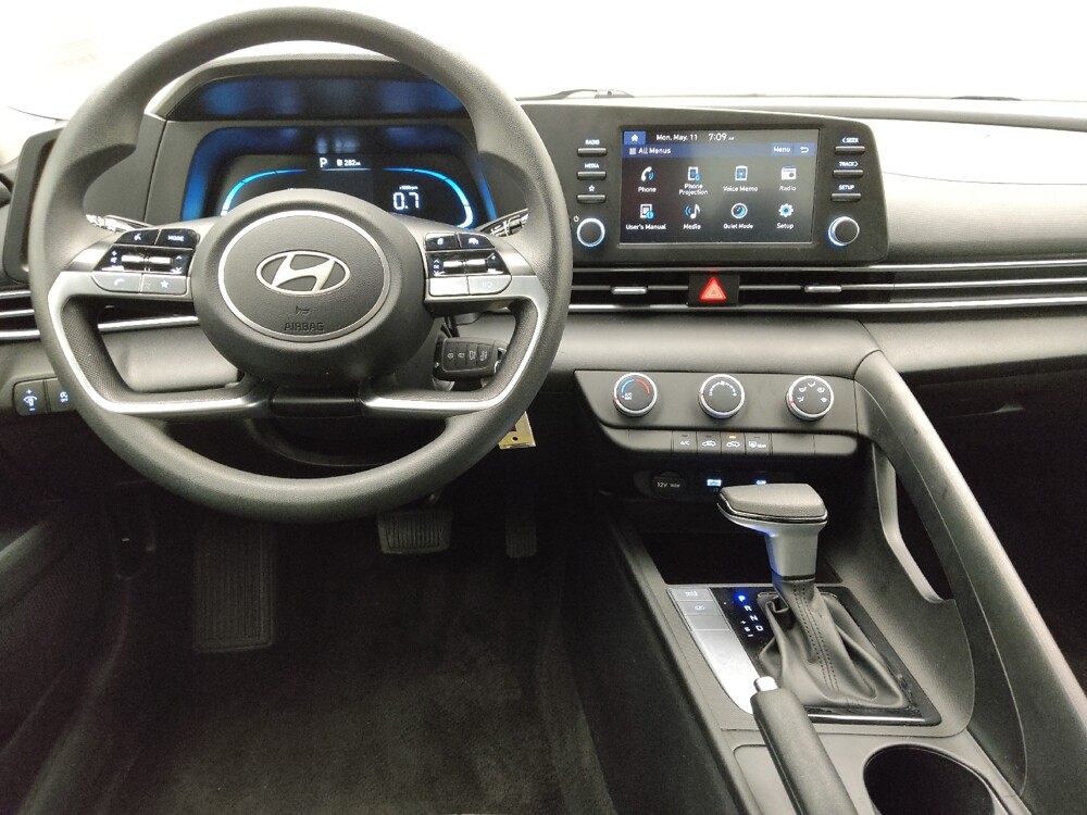 2025 Hyundai Elantra in Denver, CO 80012 - 18143948 22