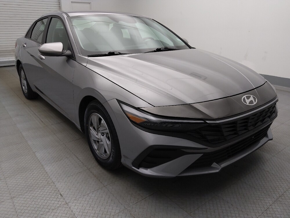 2025 Hyundai Elantra in Denver, CO 80012 - 18143948 13