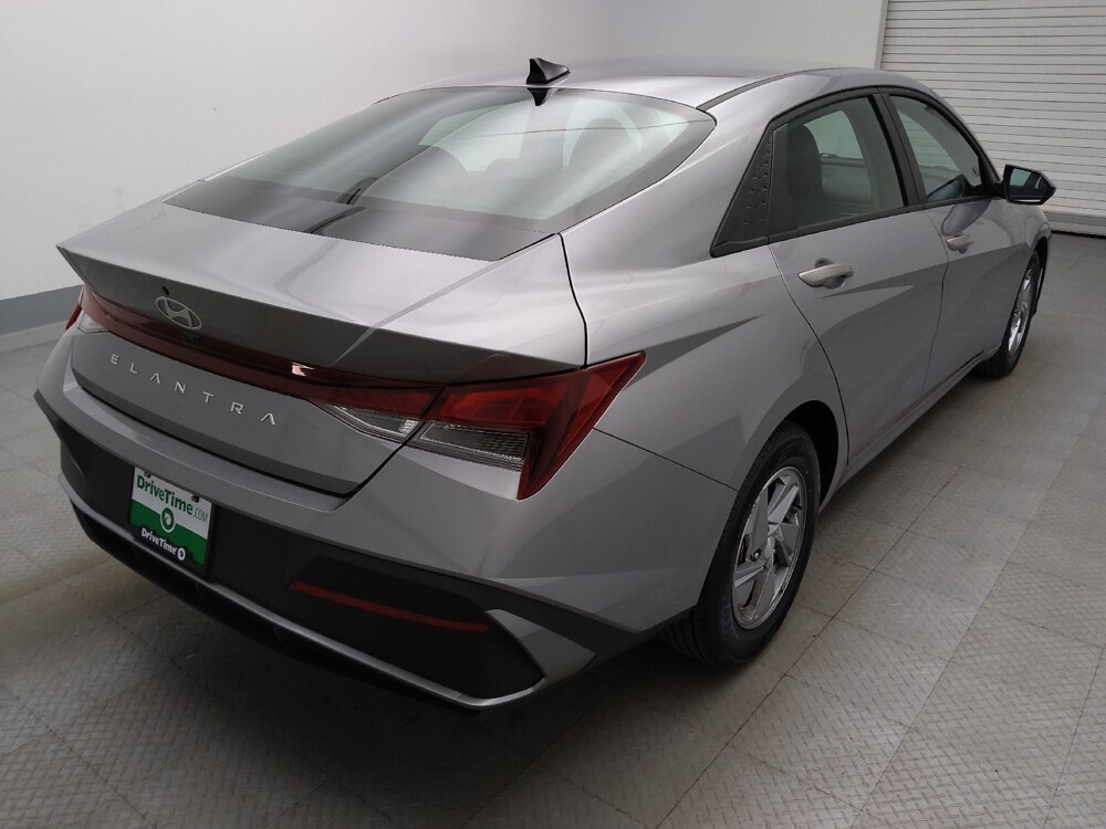 2025 Hyundai Elantra in Denver, CO 80012 - 18143948 9