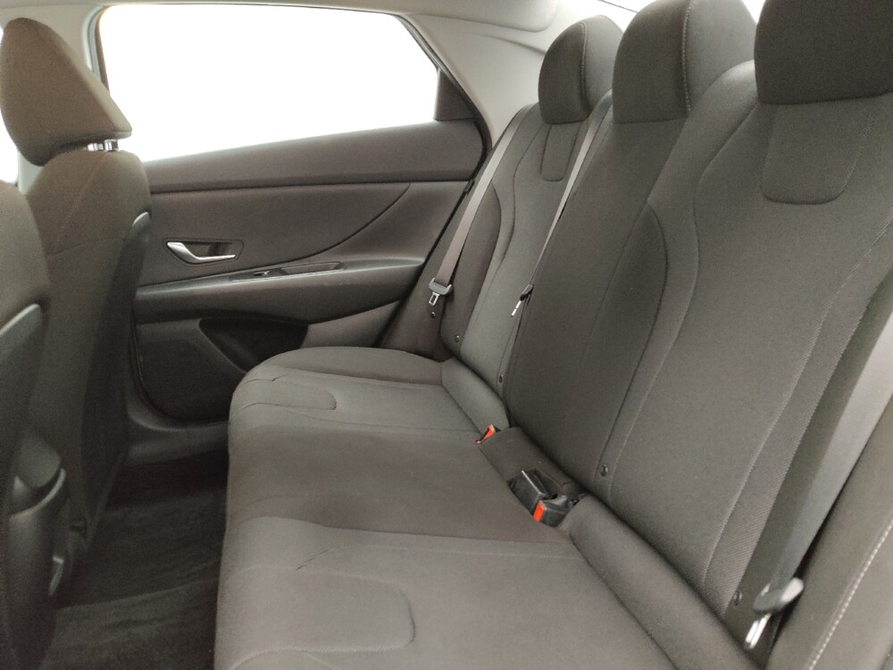 2025 Hyundai Elantra in Denver, CO 80012 - 18143948 18