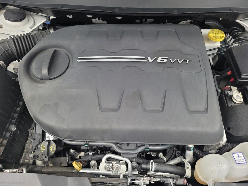 2019 Jeep Cherokee in Memphis, TN 38115 - 18143953 30