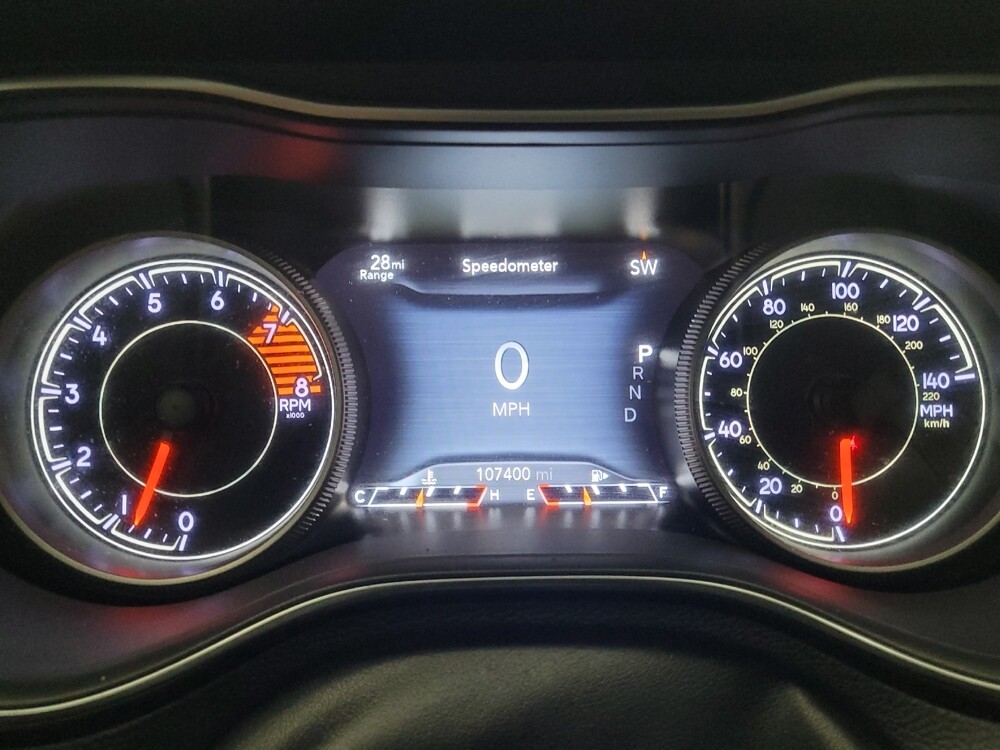 2019 Jeep Cherokee in Memphis, TN 38115 - 18143953 23