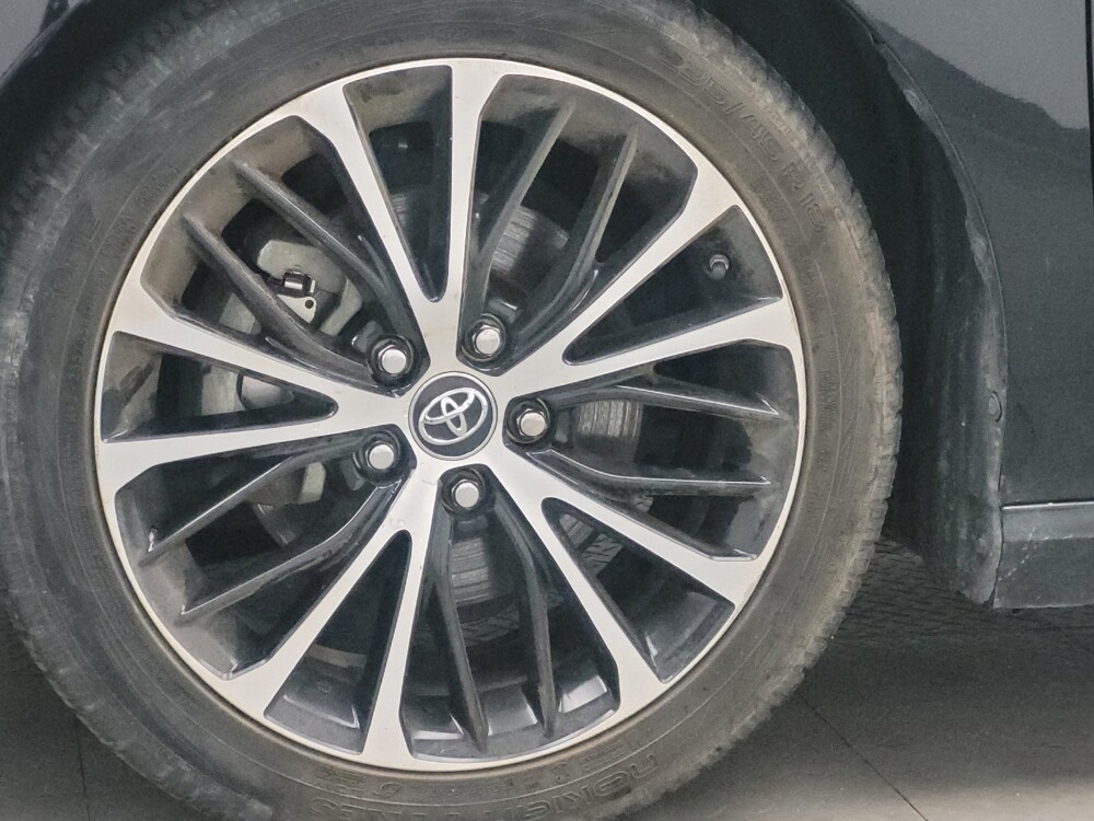 2019 Toyota Camry in Memphis, TN 38115 - 18143964 31