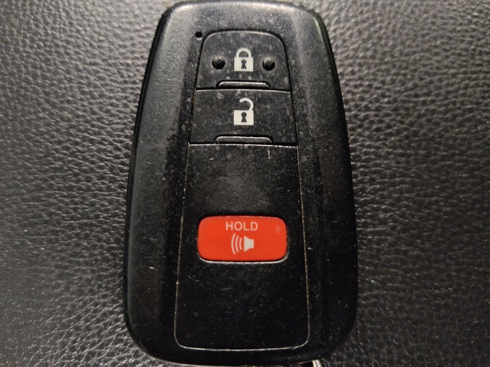 2019 Toyota RAV4 in Houston, TX 77074 - 18143966 32