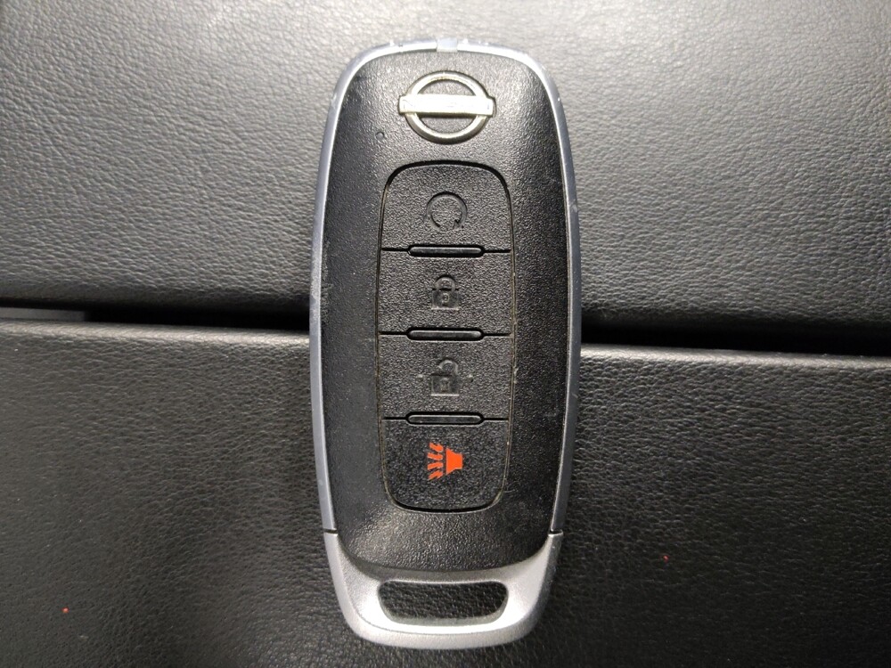 2023 Nissan Rogue in Live Oak, TX 78233 - 18143968 32