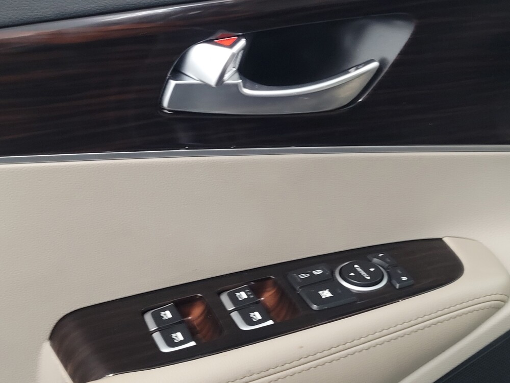 2020 Kia Sorento in Houston, TX 77074 - 18143970 27