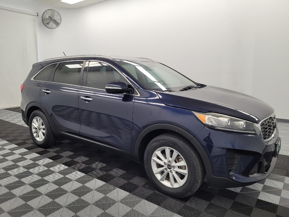2020 Kia Sorento in Houston, TX 77074 - 18143970 11
