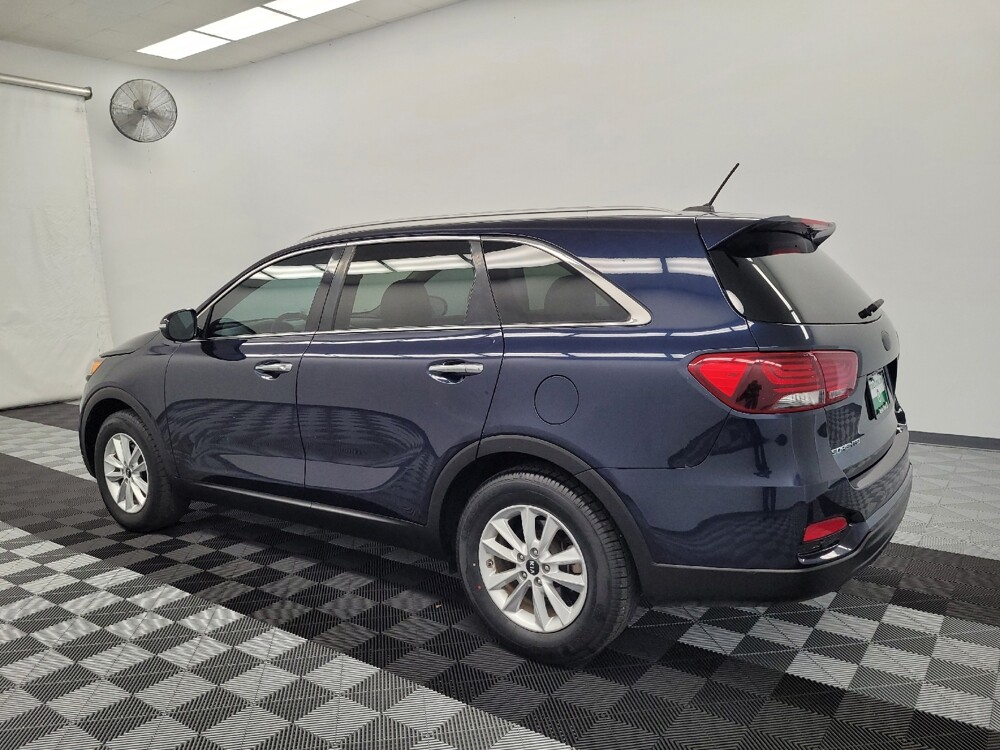 2020 Kia Sorento in Houston, TX 77074 - 18143970 3