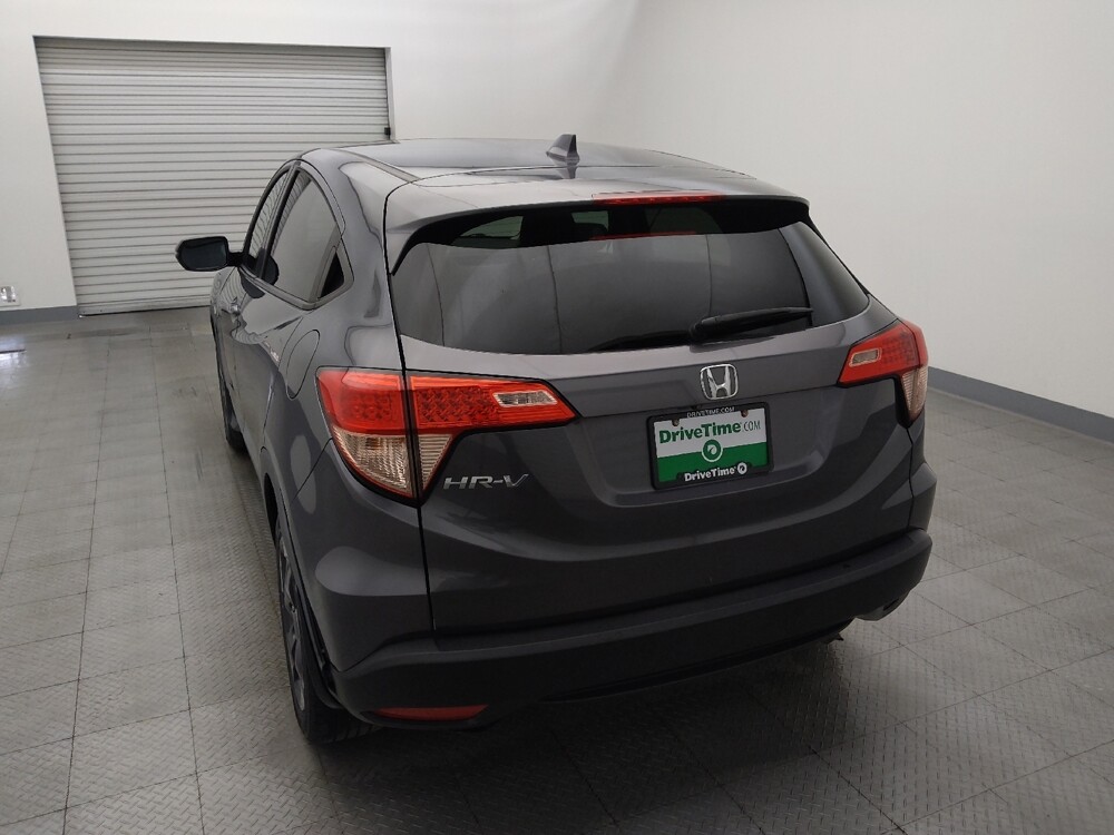 2018 Honda HR-V in Houston, TX 77034 - 18143974 6