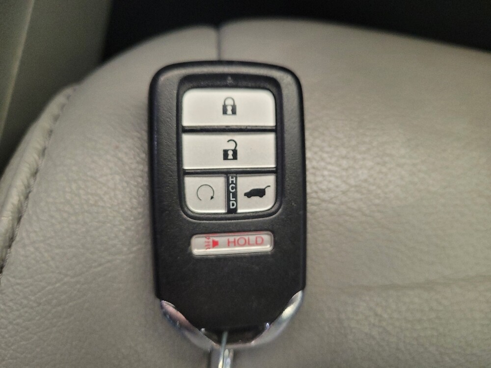 2016 Honda Pilot in Cincinnati, OH 45255 - 18143981 32
