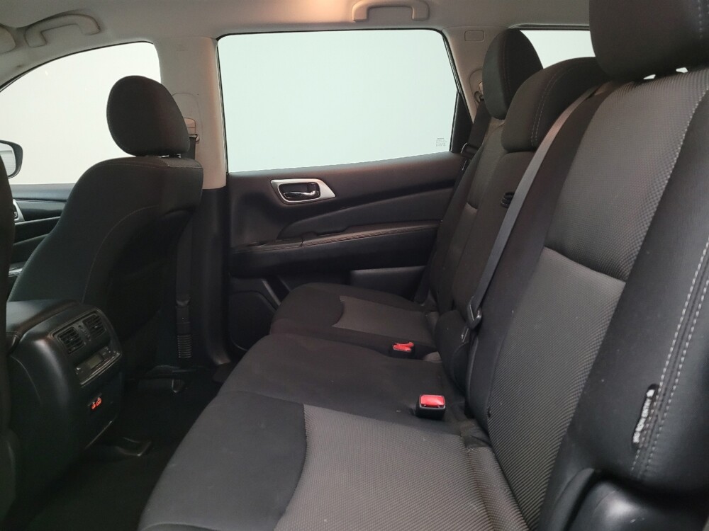 2020 Nissan Pathfinder in Cincinnati, OH 45255 - 18143984 18