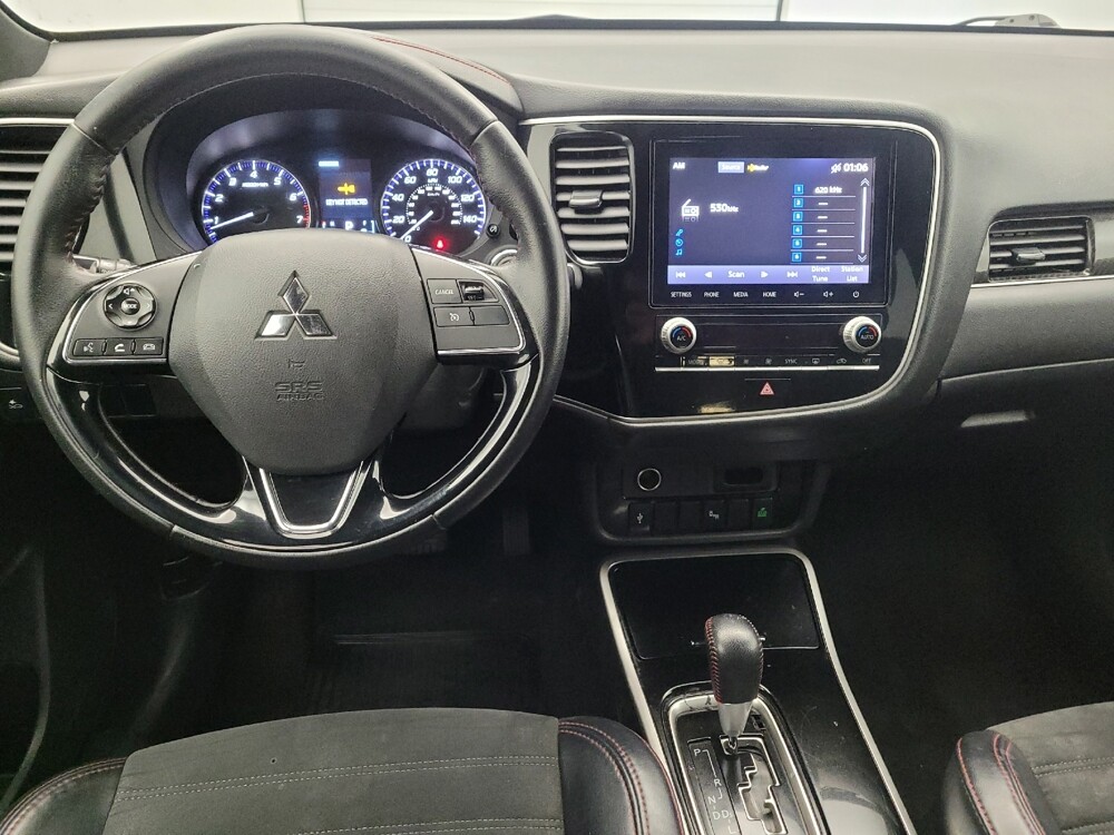 2020 Mitsubishi Outlander in Miamisburg, OH 45342 - 18143987 22