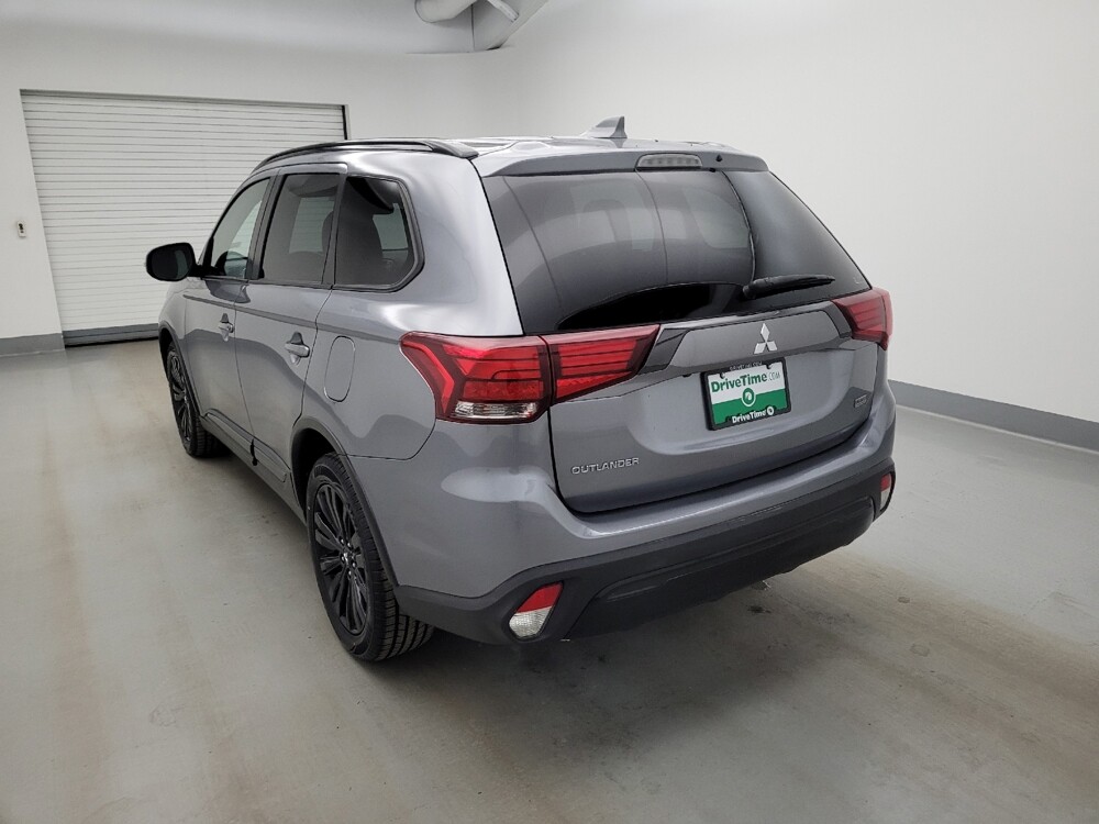 2020 Mitsubishi Outlander in Miamisburg, OH 45342 - 18143987 5
