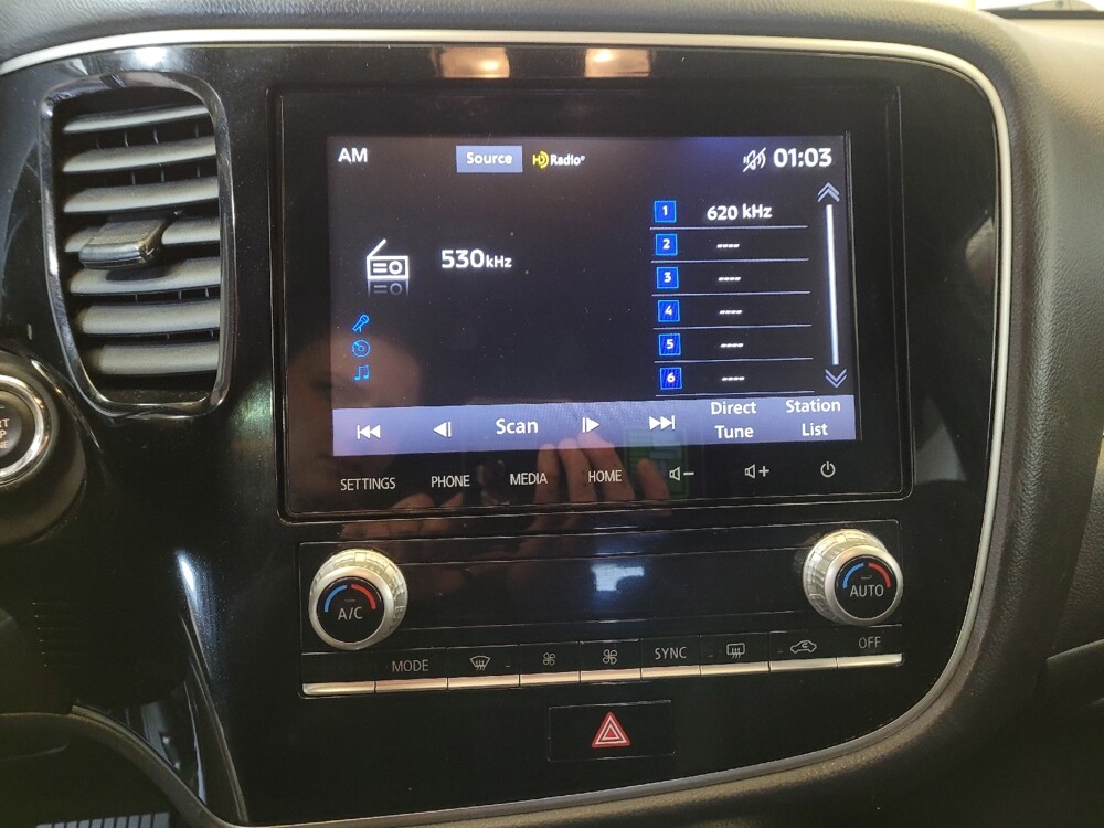 2020 Mitsubishi Outlander in Miamisburg, OH 45342 - 18143987 25