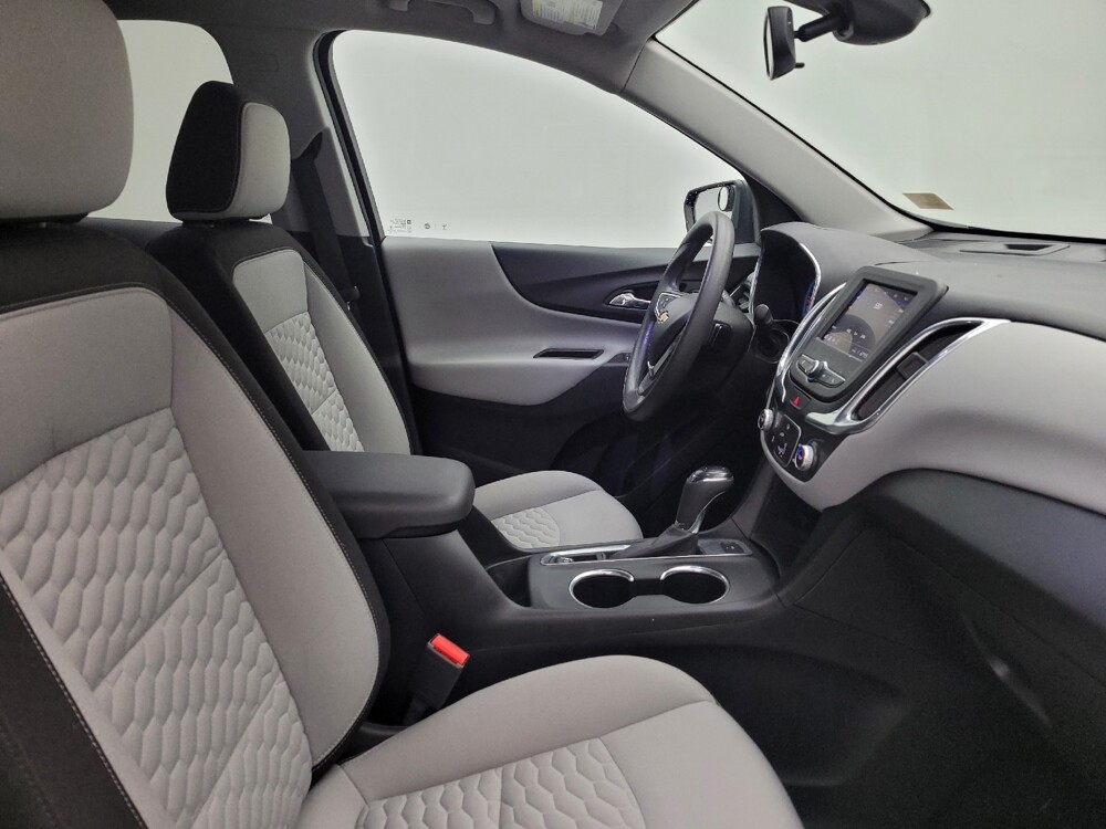 2020 Chevrolet Equinox in Miamisburg, OH 45342 - 18143992 21