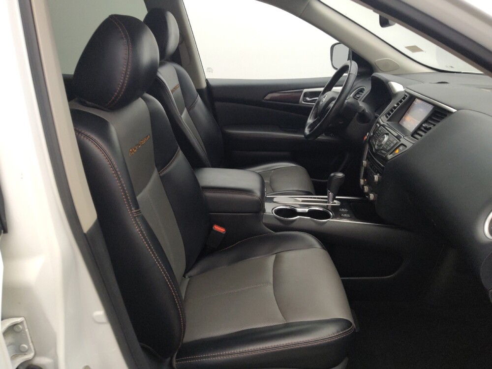 2020 Nissan Pathfinder in Round Rock, TX 78664 - 18143994 21