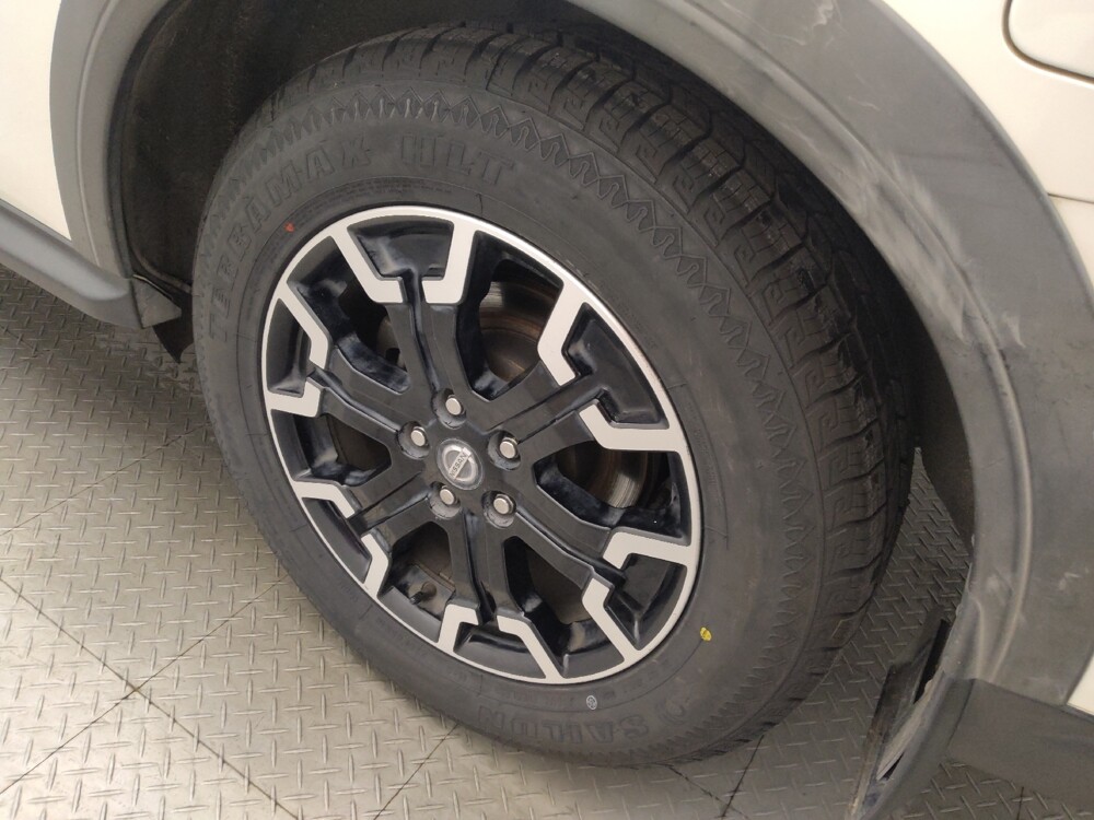 2020 Nissan Pathfinder in Round Rock, TX 78664 - 18143994 31