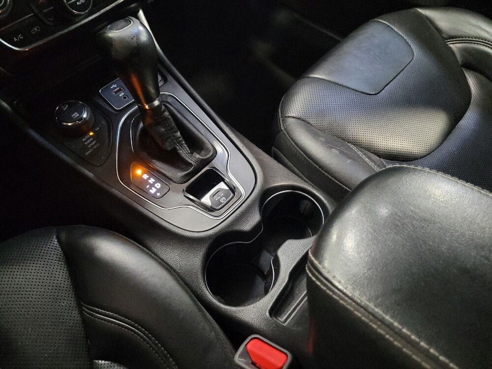 2019 Jeep Cherokee in Chesapeake, VA 23320 - 18143997 26