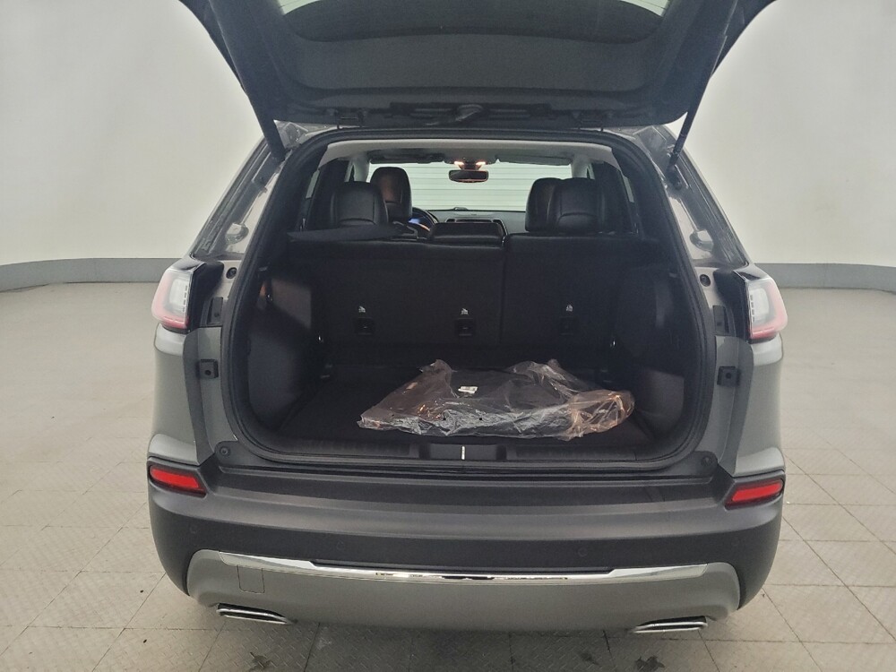 2019 Jeep Cherokee in Allentown, PA 18103 - 18144000 29